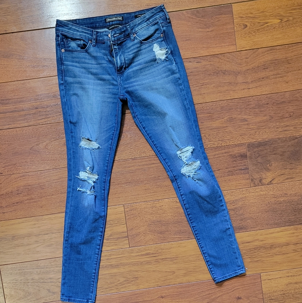 Mid-Rise Abercrombie & Fitch Jeans